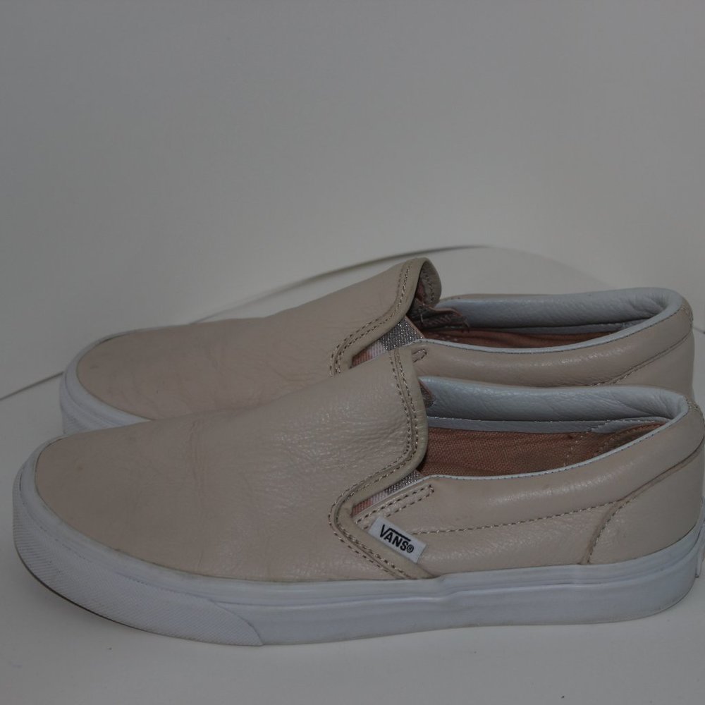 Vans Leather Cream Color size 6.5 men's 8.5 women's